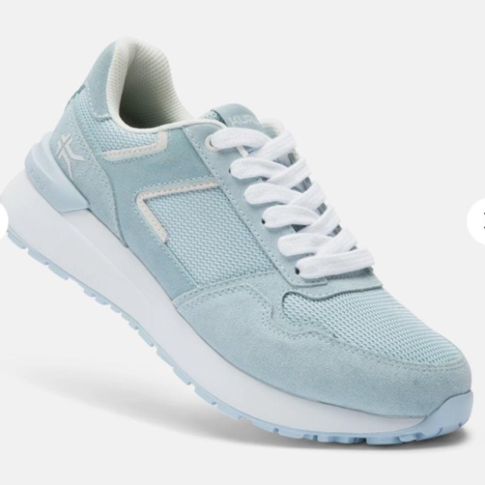 KURU APOGEE Athletic Shoes in Light‎ Blue and White size 10.5 M